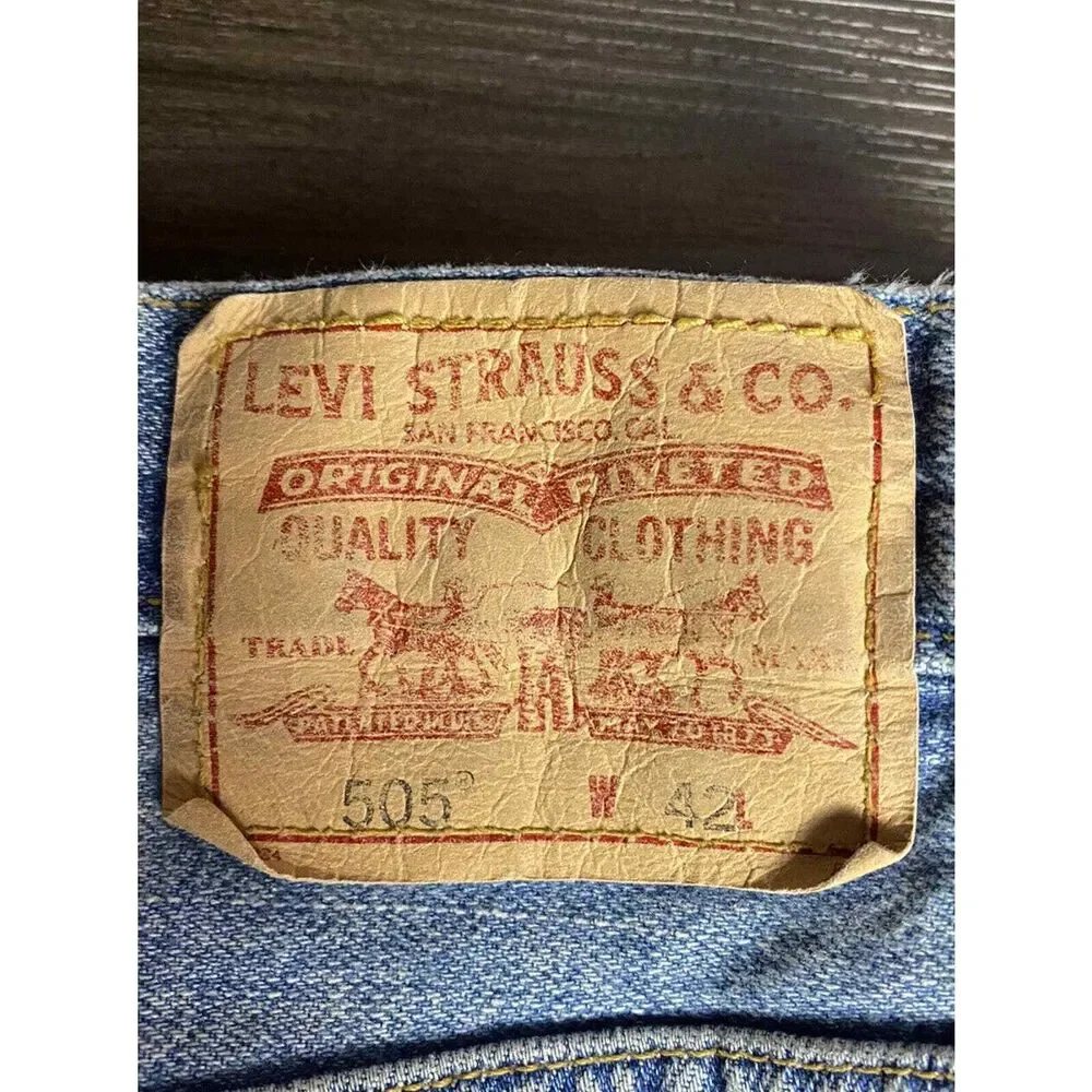 Levi 505 Jean shorts. Straight Fit, Blue Denim‎ Shorts, Size 42, 100% Cotton.